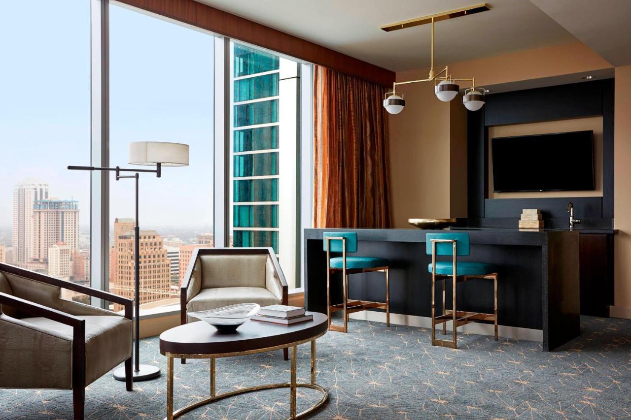 Marriott Marquis Houston Hotell Exteriör bild